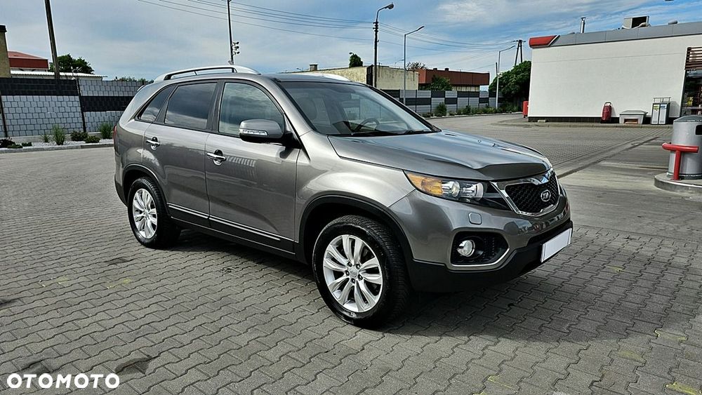Kia Sorento - 4