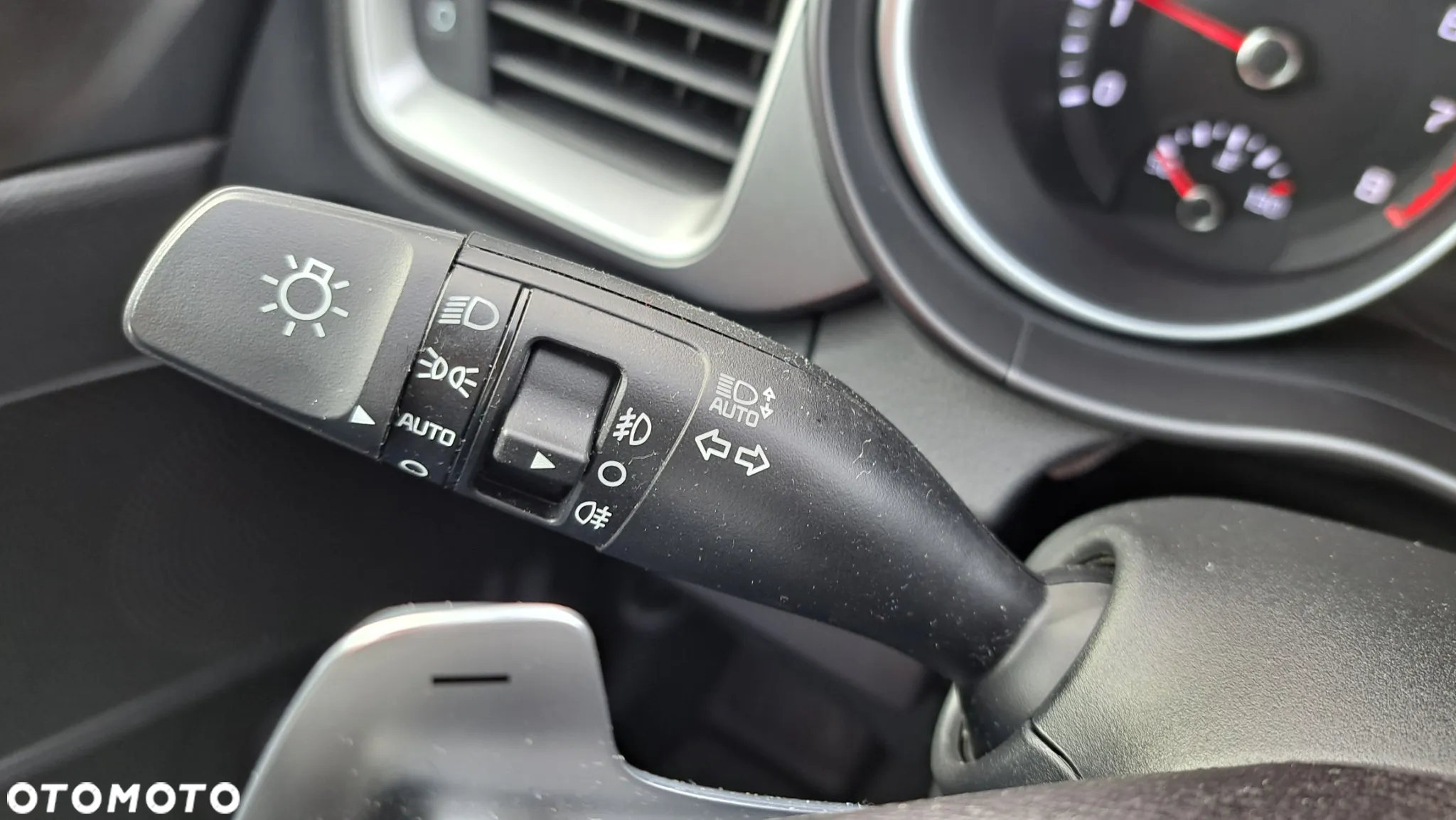 Kia XCeed 1.5 T-GDI M DCT - 31