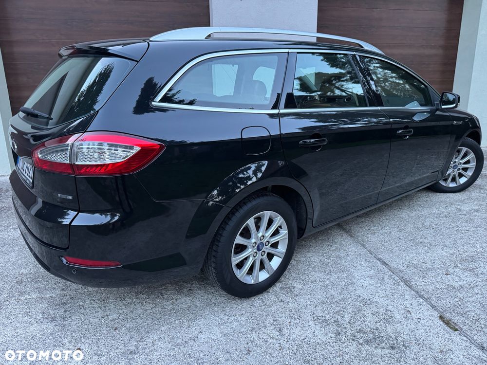 Ford Mondeo - 17