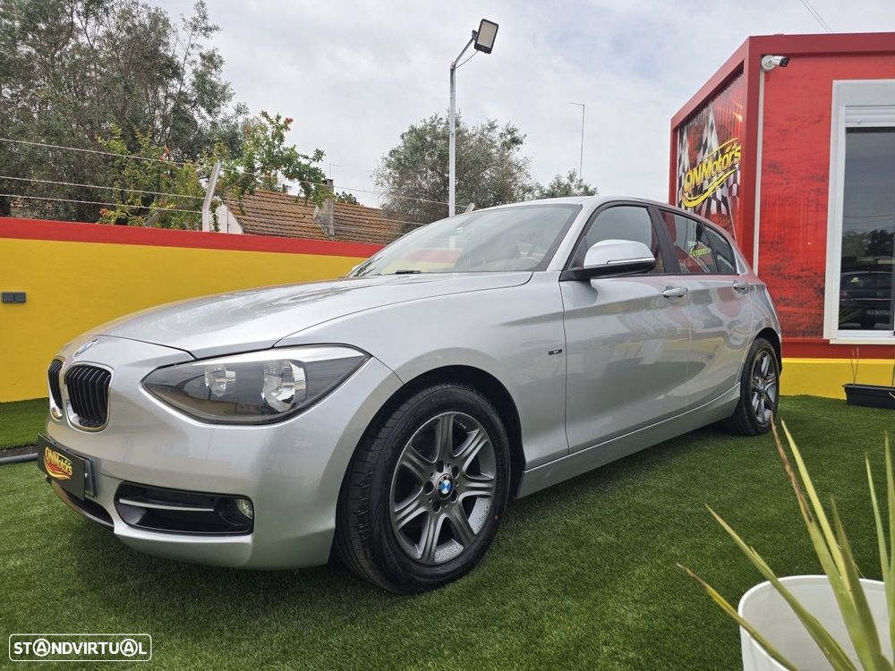 BMW 116 d EDynamics Line Sport — fotografia 2