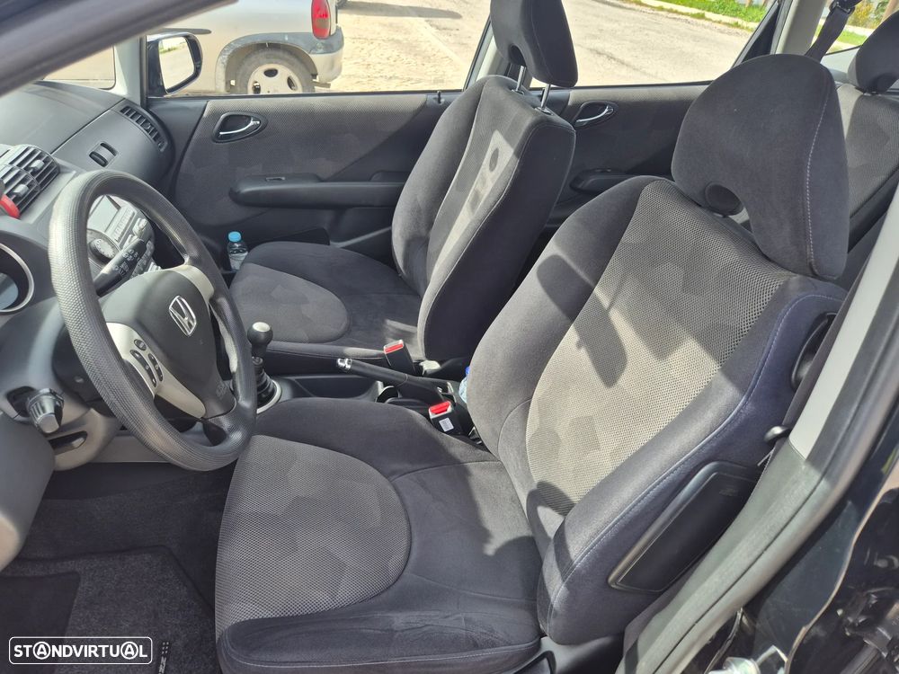 Honda Jazz 1.4 LS - 16