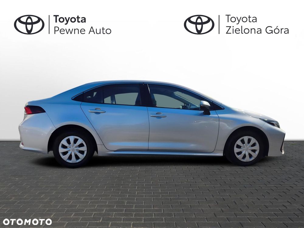 Toyota Corolla 1.8 Hybrid Active - 8