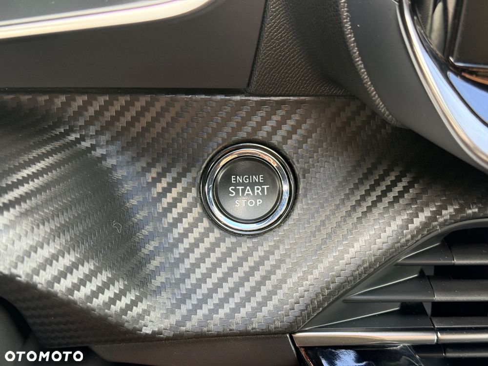 Peugeot 2008 BlueHDi 130 EAT8 GT - 36