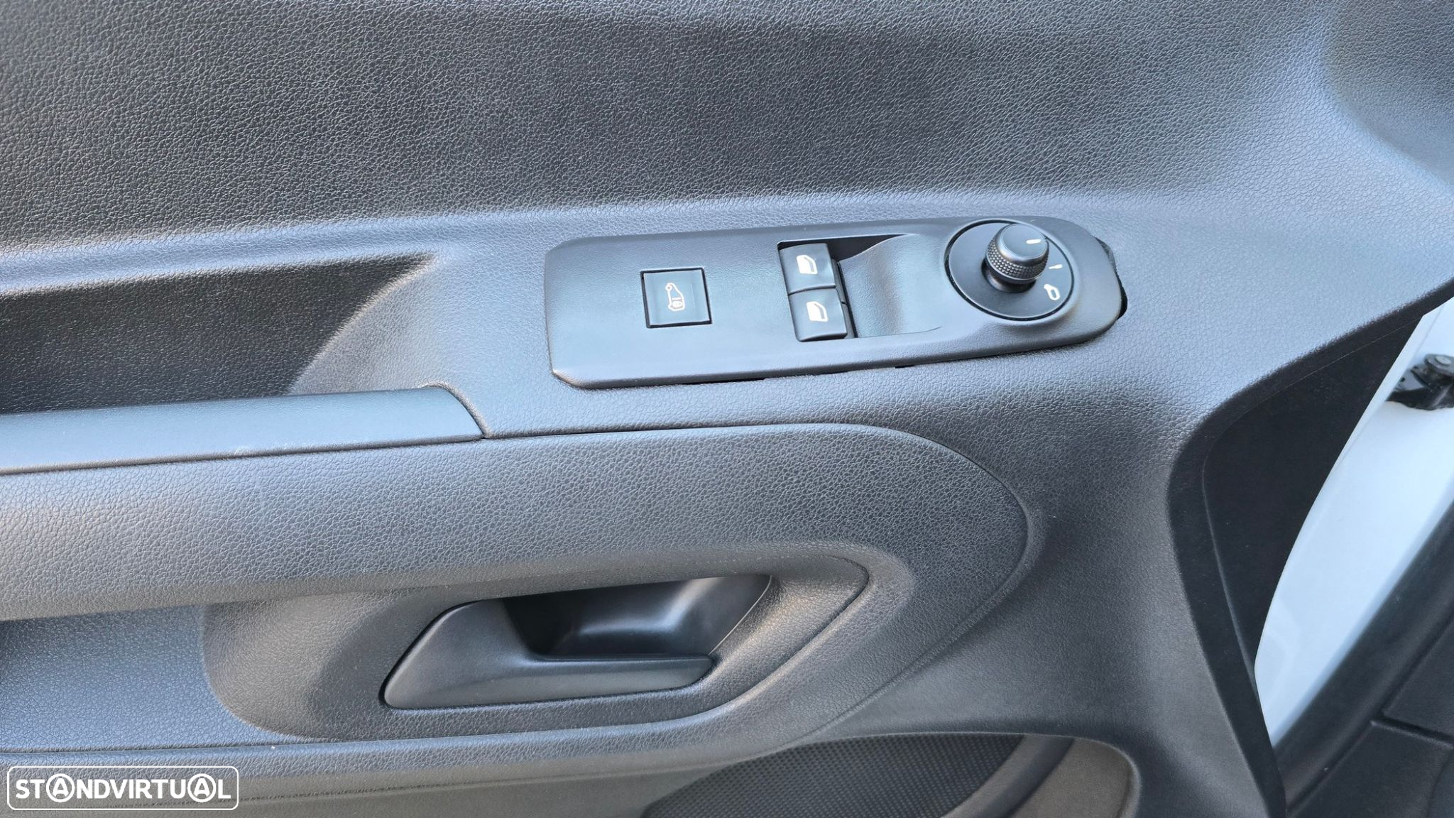 Citroën Berlingo 1.6 BlueHDi M Club - 9