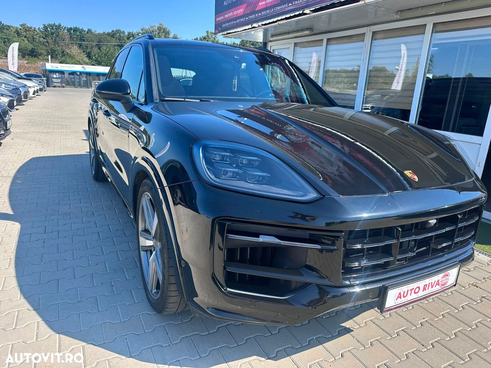 Porsche Cayenne S - 1