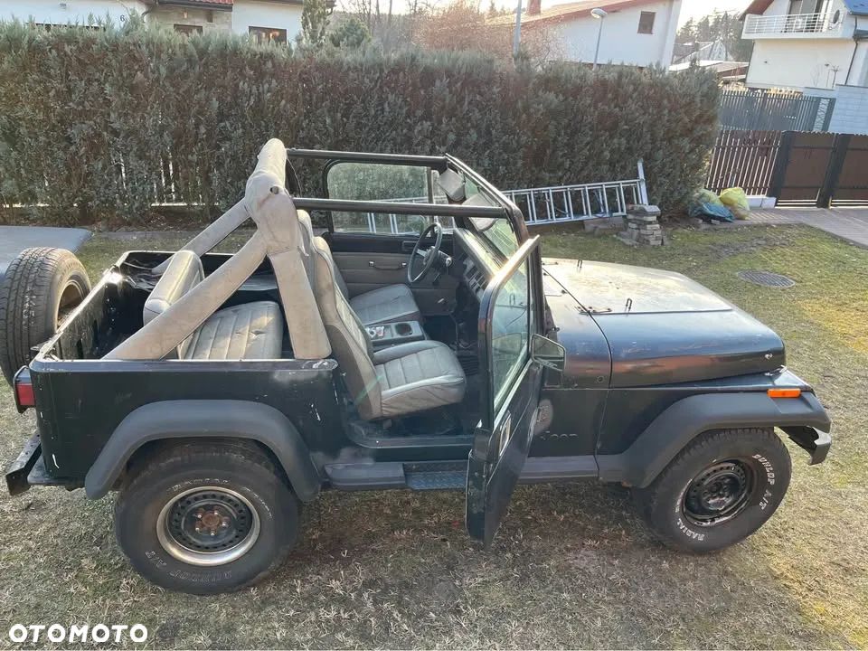 Jeep Wrangler 4.0 - 6