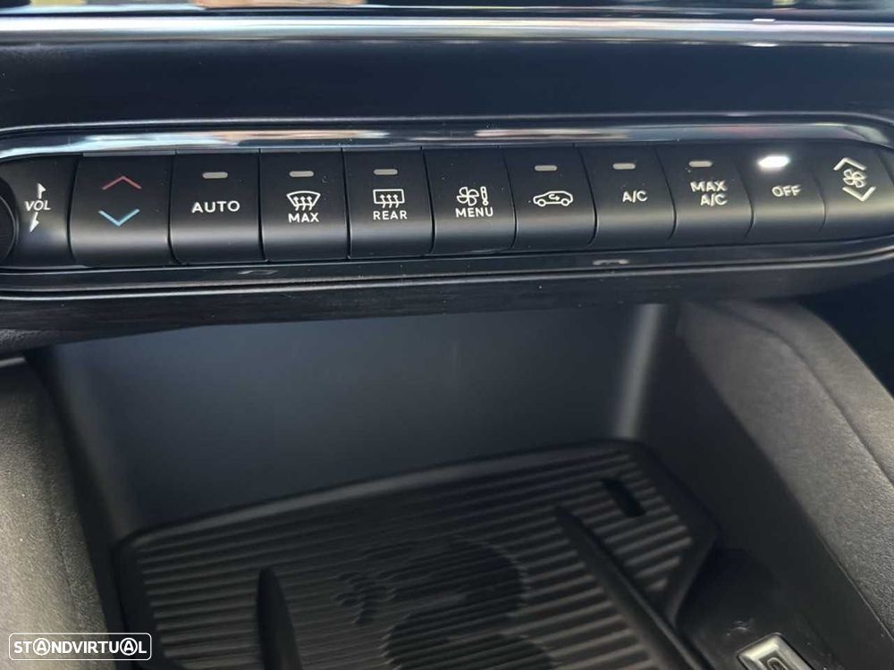 Alfa Romeo Junior 54 kWh Sport Speciale - 19