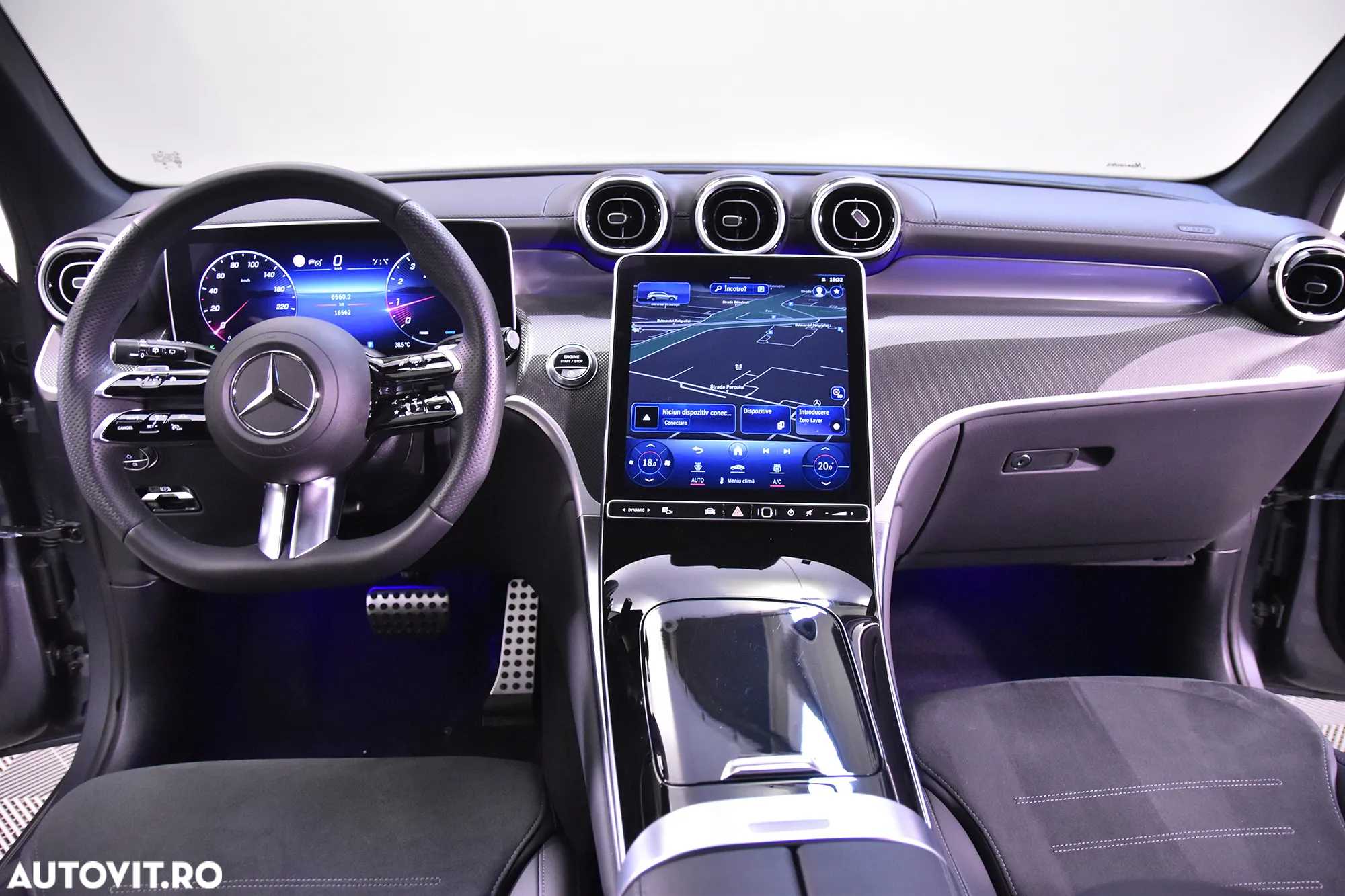 Mercedes-Benz GLC - 9