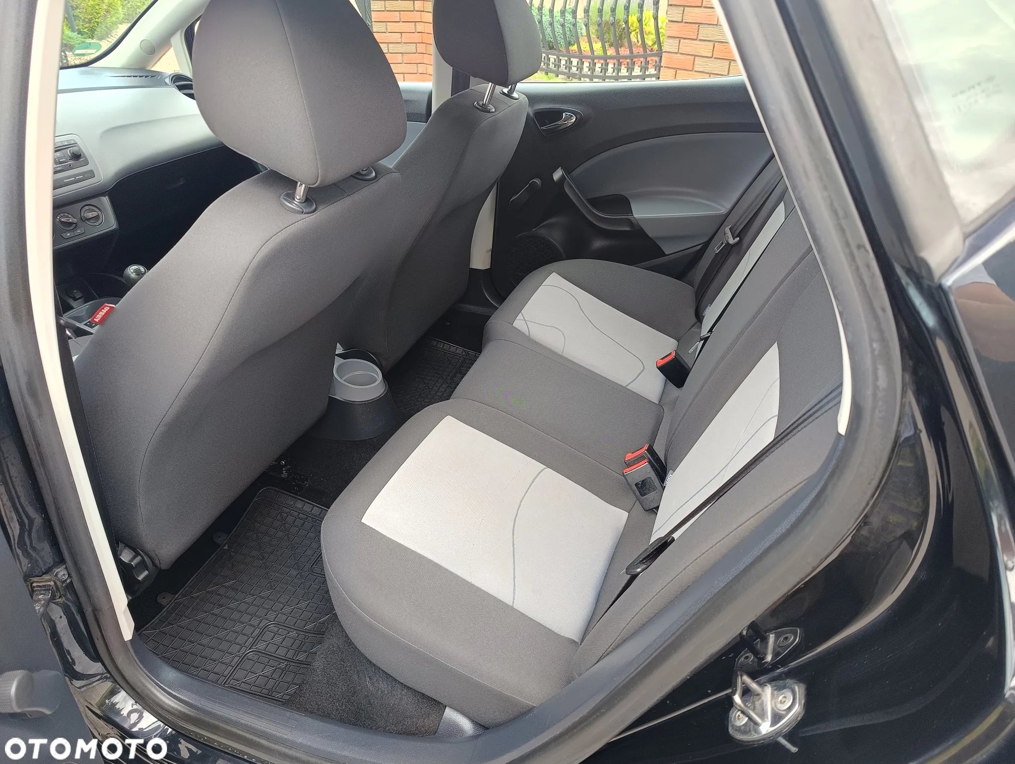 Seat Ibiza 1.4 16V Reference - 12