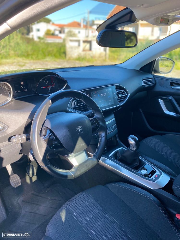 Peugeot 308 PureTech 110 Stop & Start Allure - 4