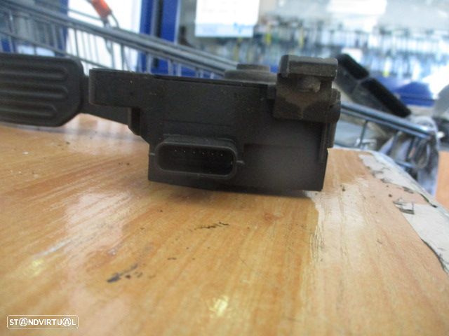 Pedal 180023RA0B NISSAN JUKE 2015 - 1