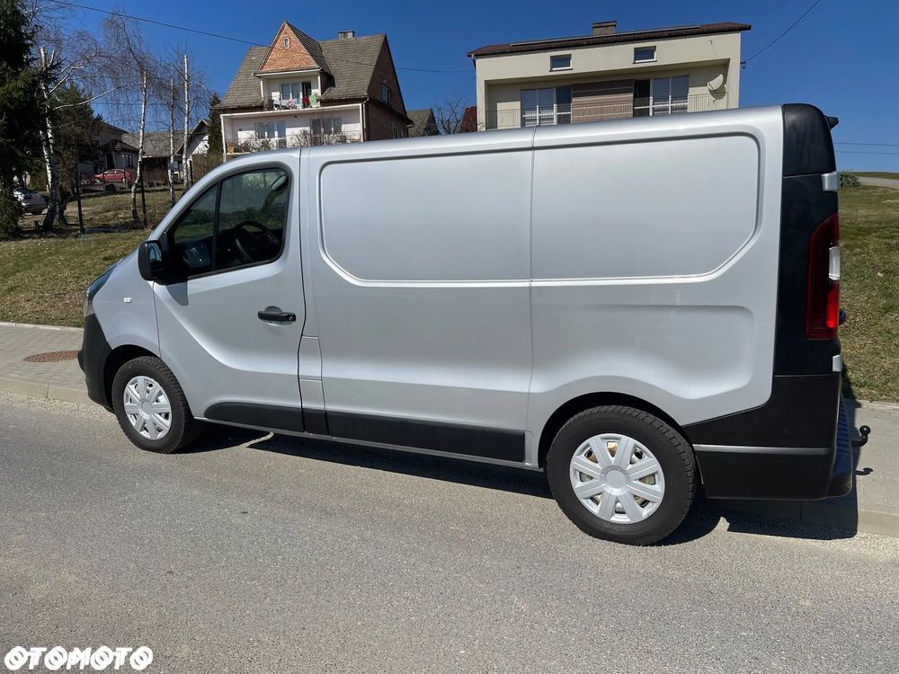 Opel Vivaro - 14