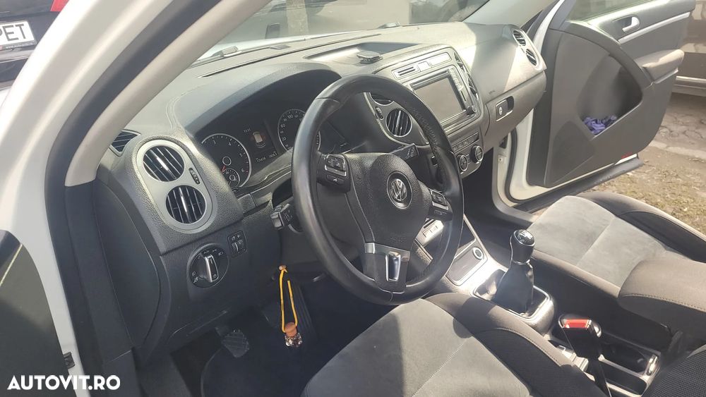 Volkswagen Tiguan 2.0 TDI DPF Comfortline - 11
