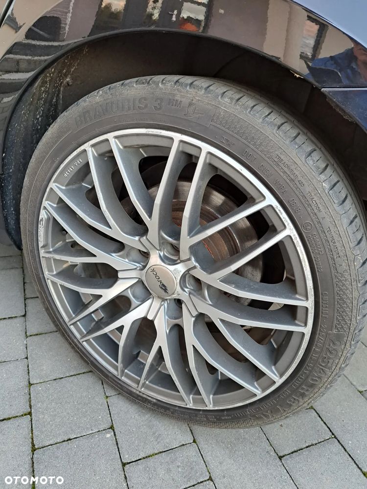 BMW Seria 1 123d - 5