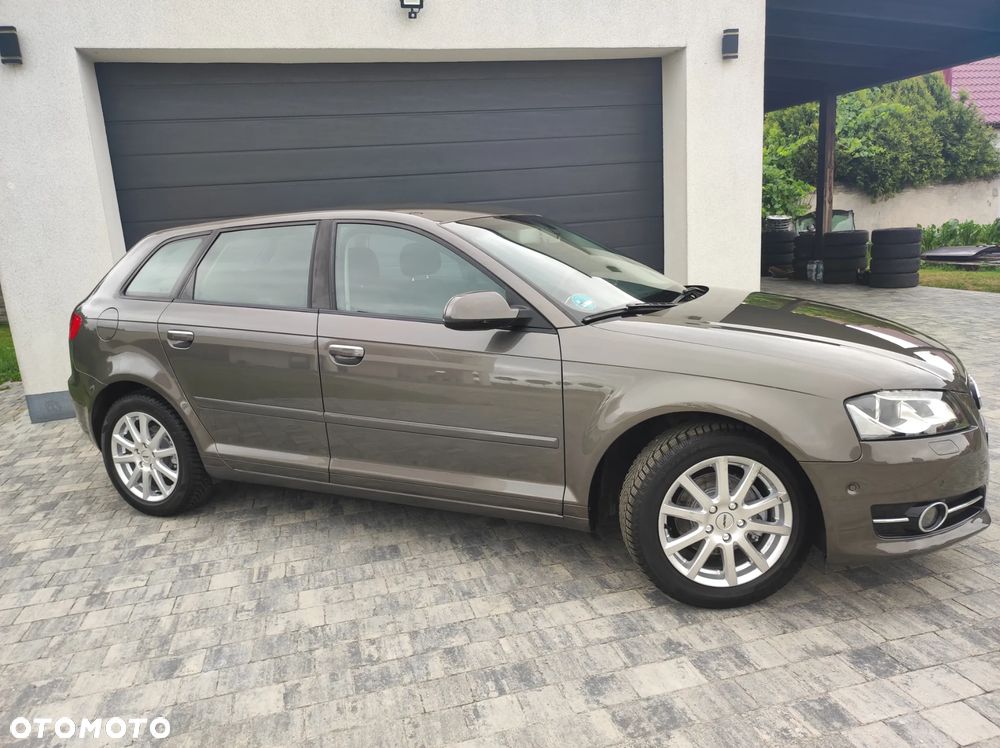 Audi A3 Sportback - 9
