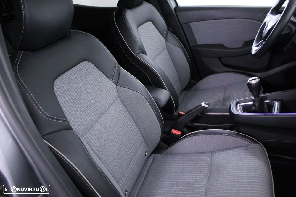 Renault Clio 1.0 TCe Techno Bi-Fuel - 14