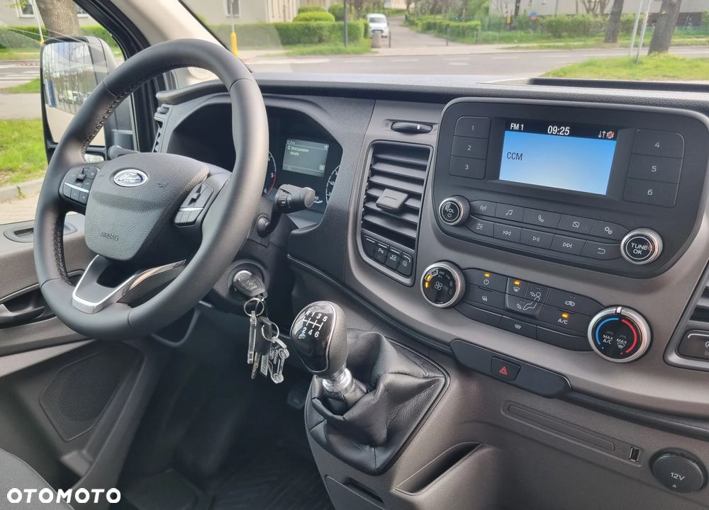 Ford Transit - 15
