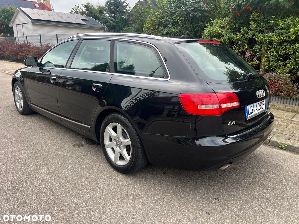 Audi A6 Avant - 11