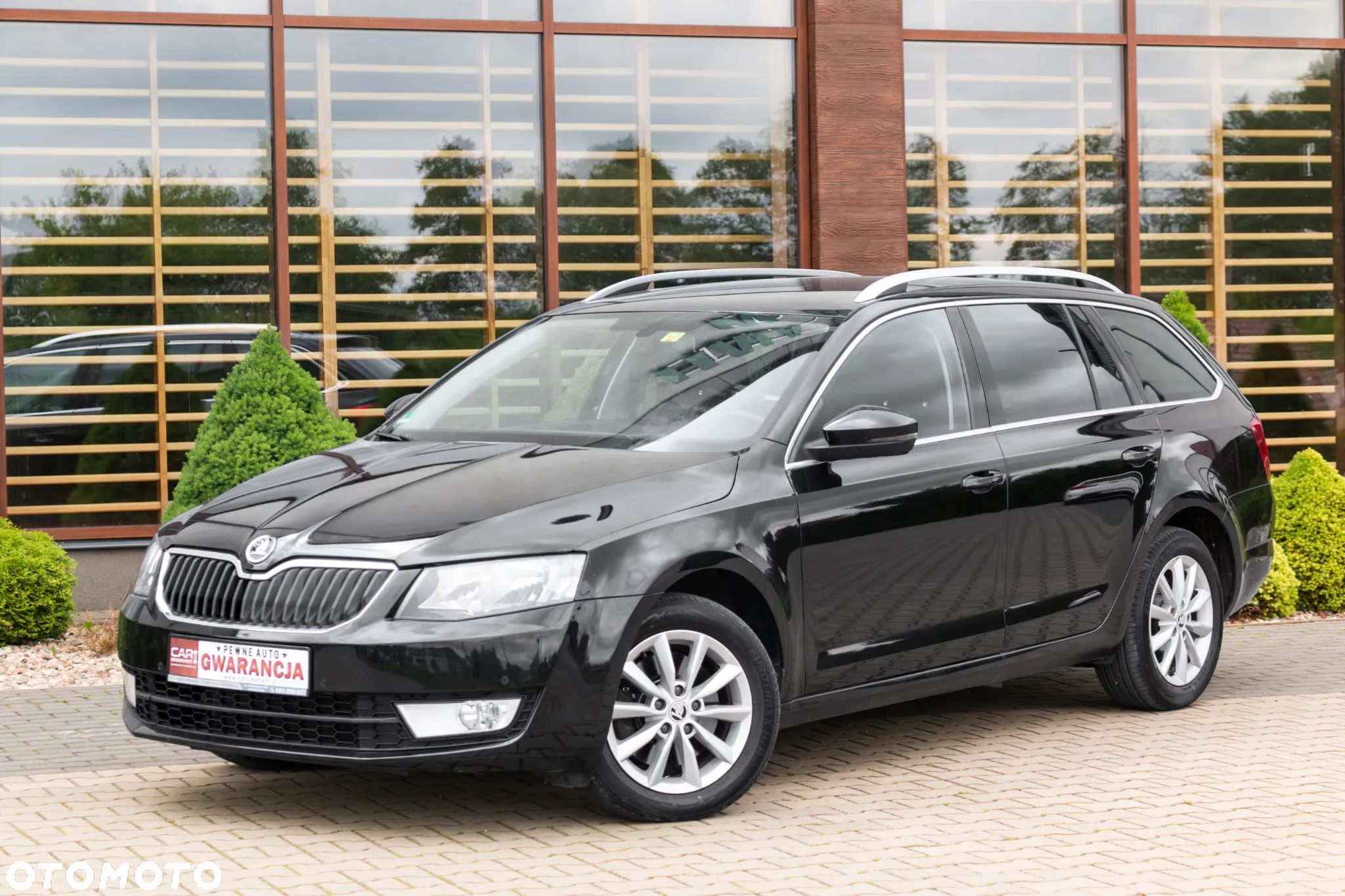 Skoda Octavia 2.0 TDI 4x4 Ambition DSG - 1