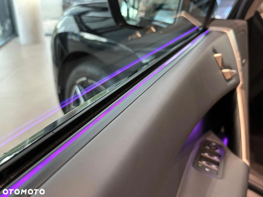 BMW iX xDrive40 76.6kWh - 18