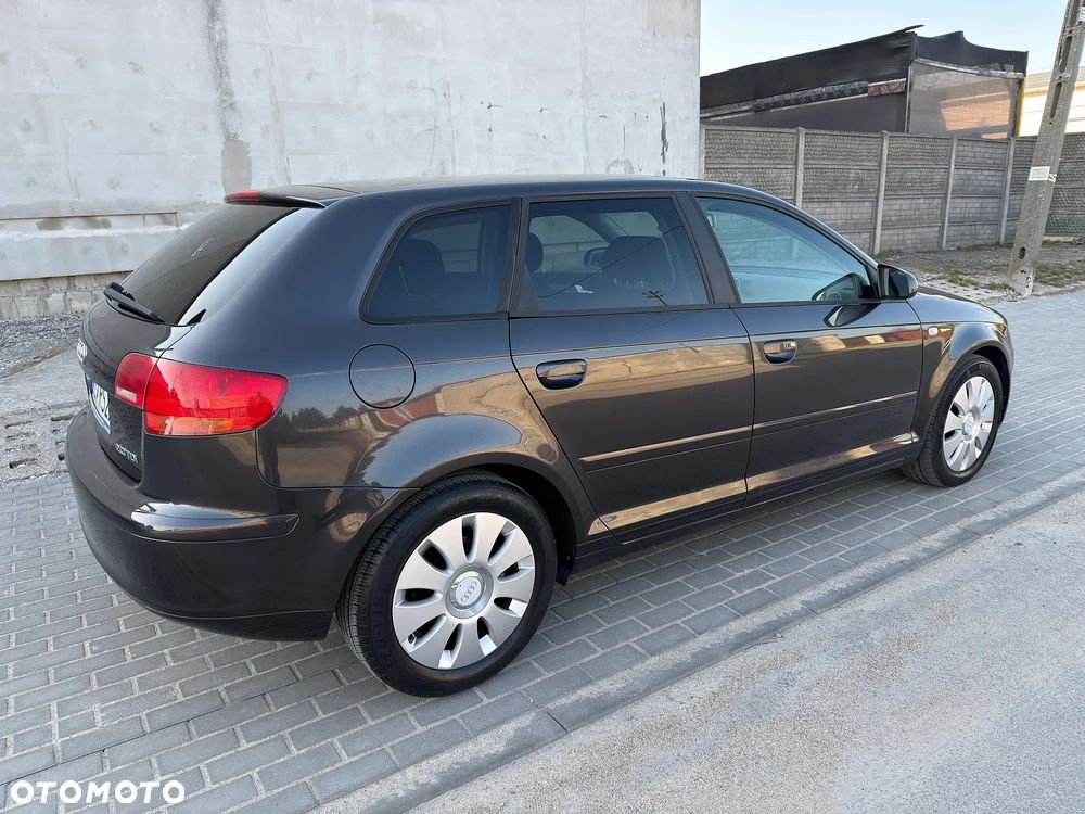 Audi A3 Sportback 2.0 TDI Attraction - 8