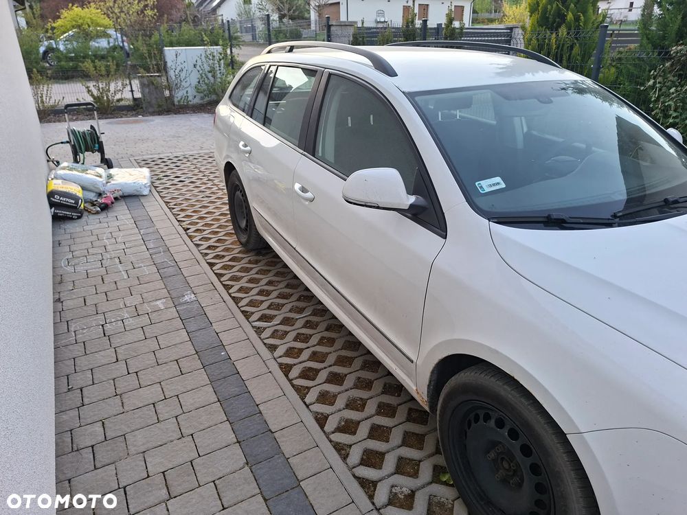 Skoda Superb 2.0 TDI Business - 6