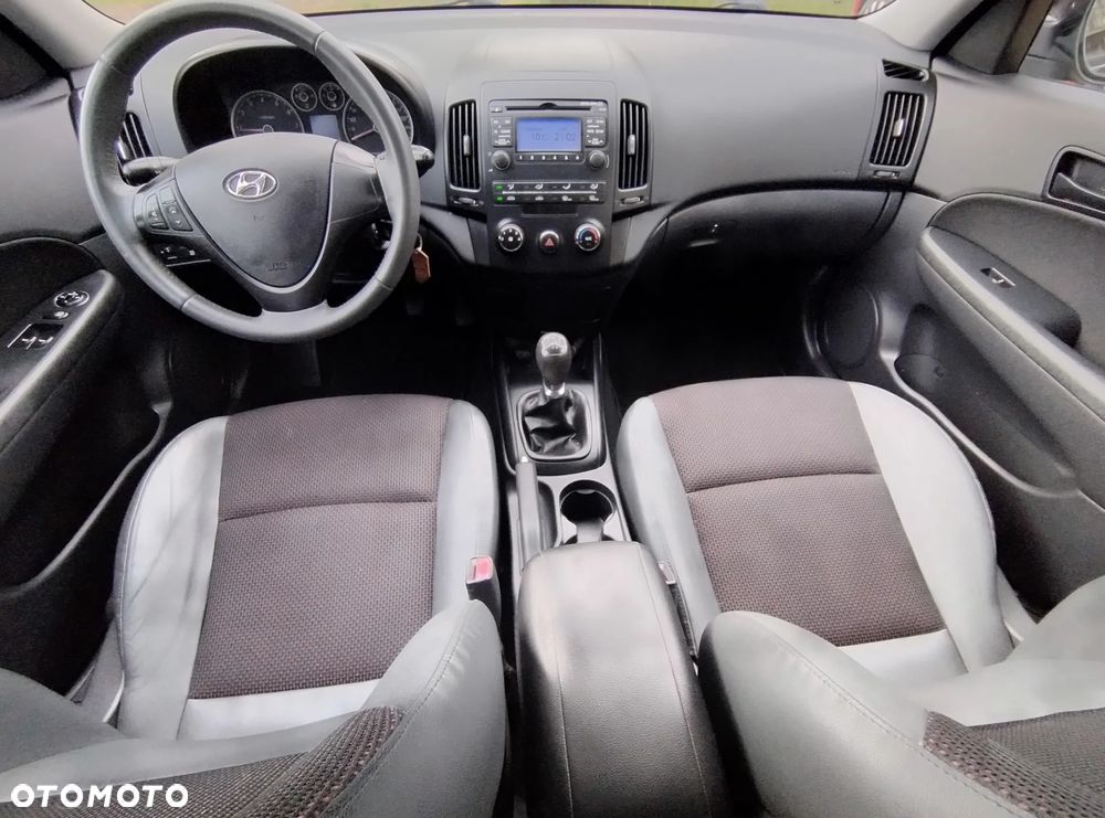 Hyundai i30 1.4 blue Comfort - 18