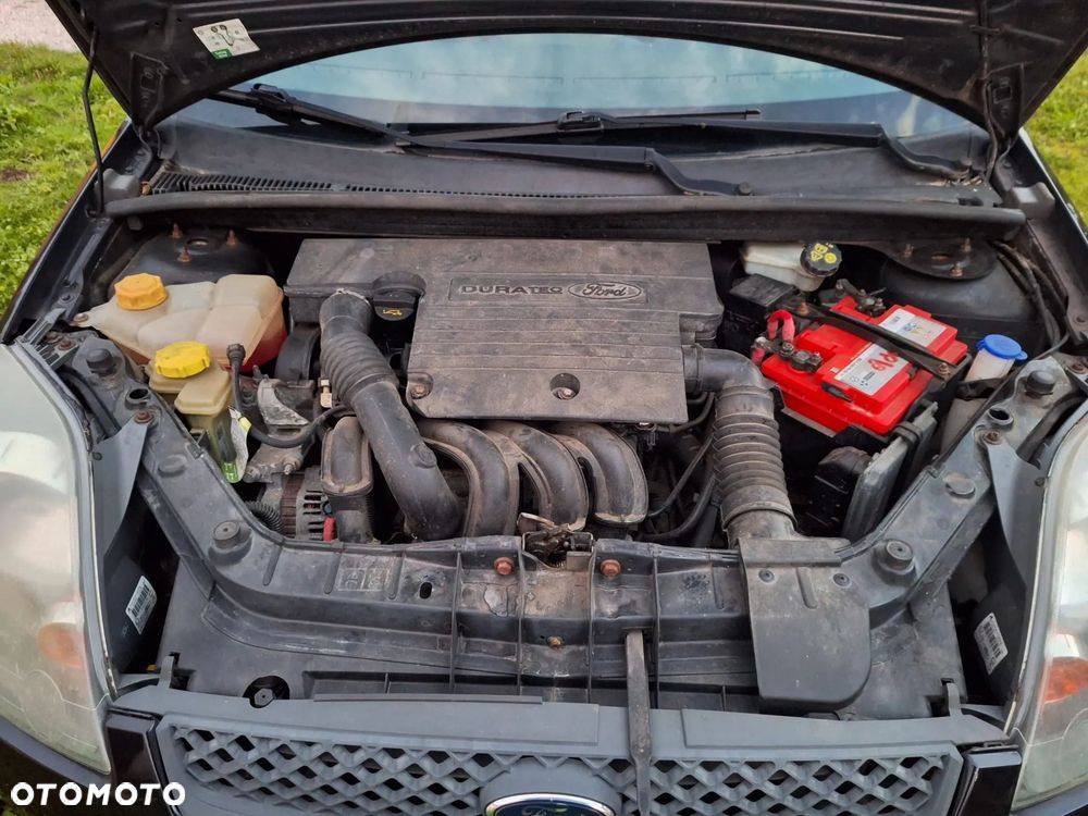 Ford Fiesta 1.4 Ambiente - 18