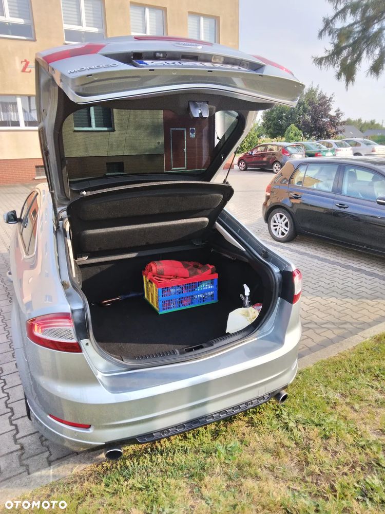 Ford Mondeo - 13