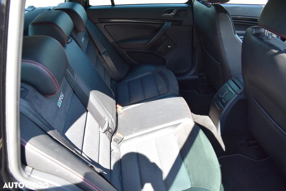 Skoda Octavia 2.0 TDI DPF DSG RS - 15