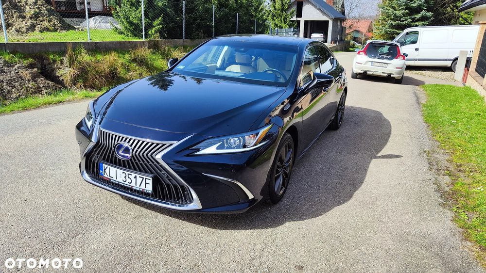 Lexus ES 300h Elegance - 2