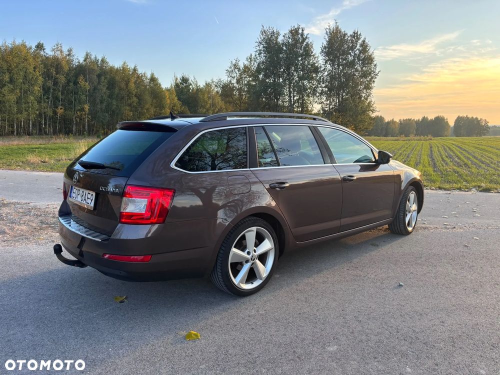 Skoda Octavia 2.0 TDI Elegance - 11
