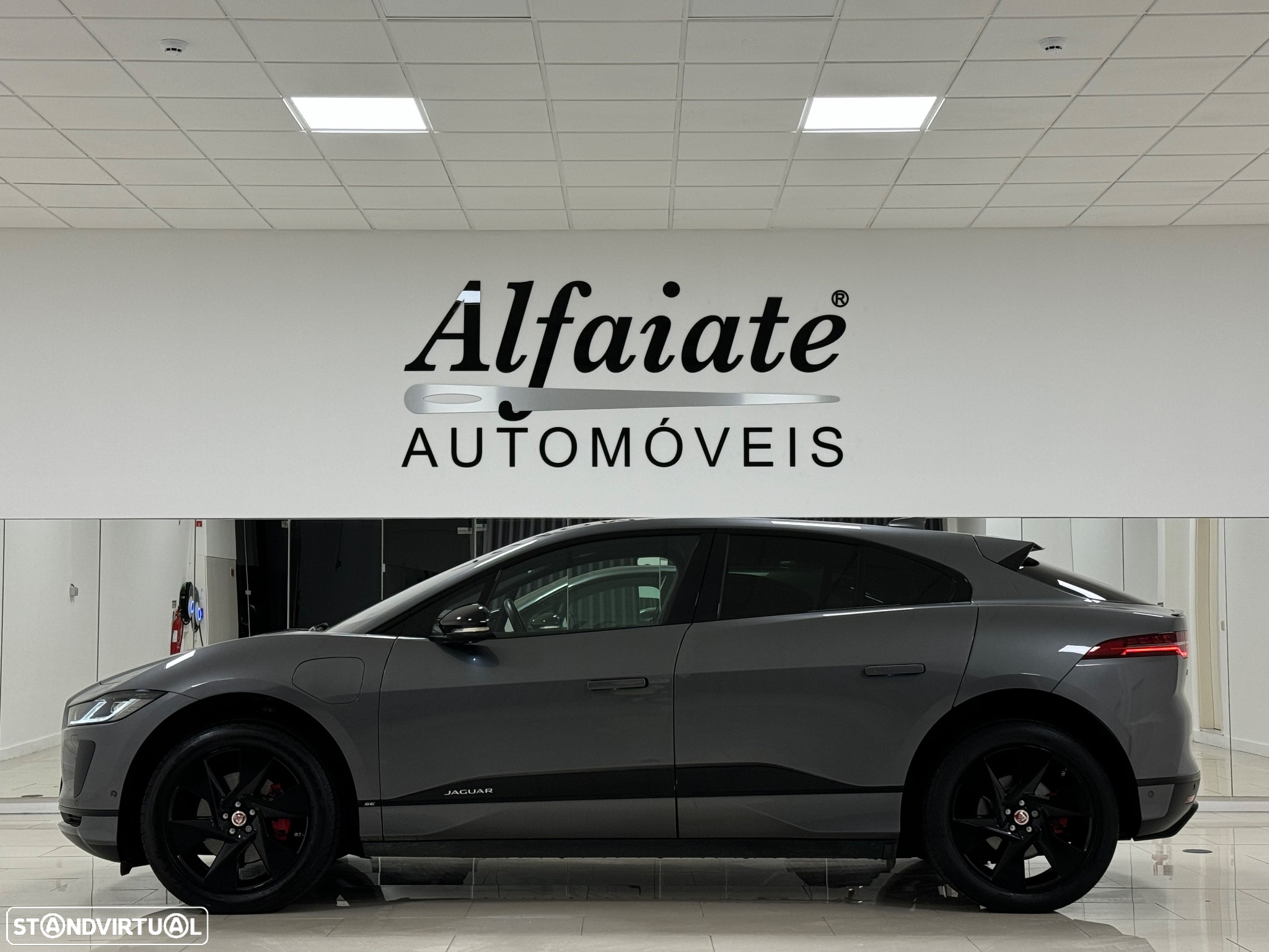 Jaguar I-Pace EV400 AWD SE - 33