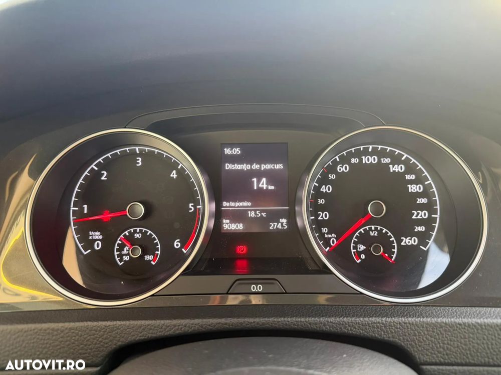 Volkswagen Golf 1.6 TDI Trendline - 7