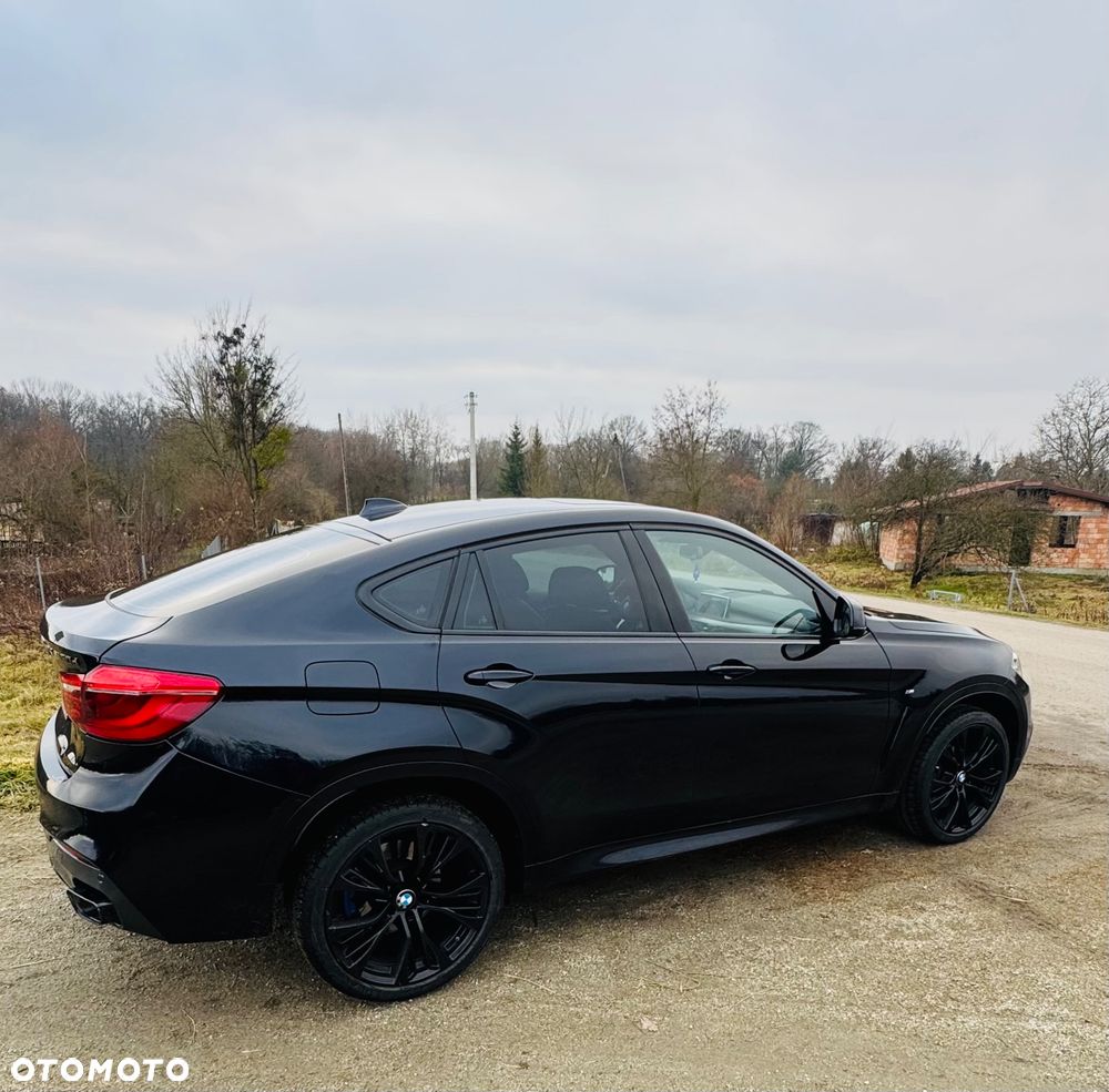 BMW X6M - 28