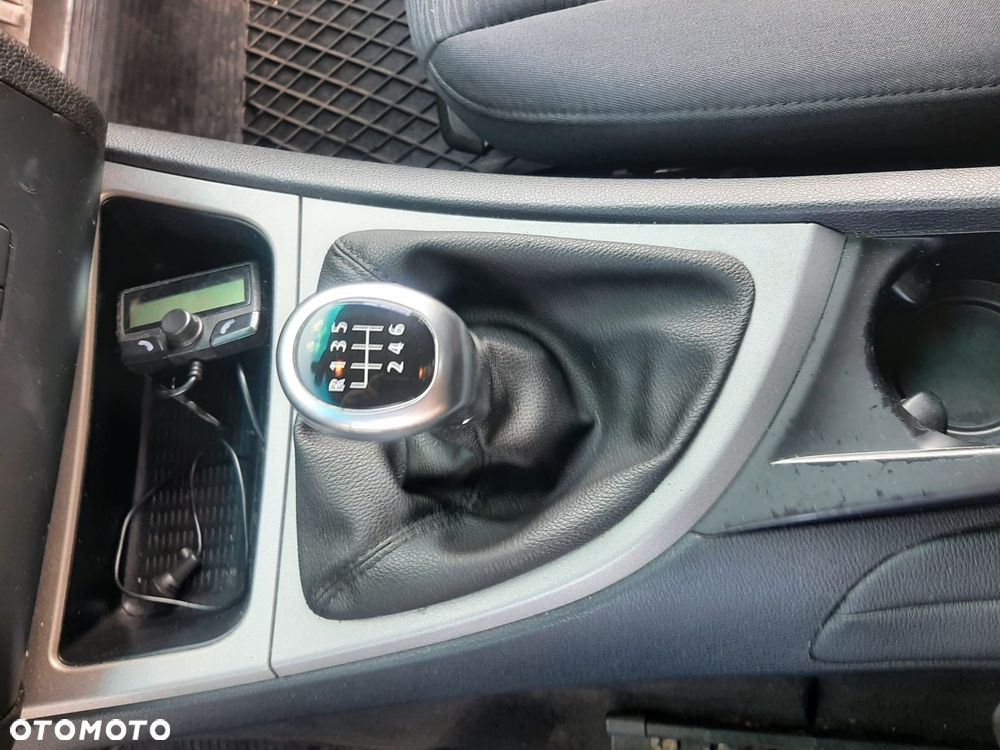 BMW Seria 1 116d EfficientDynamics Edition - 19