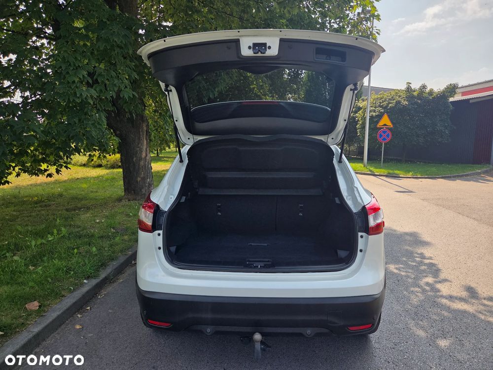 Nissan Qashqai 1.2 DIG-T Tekna EU6 - 33
