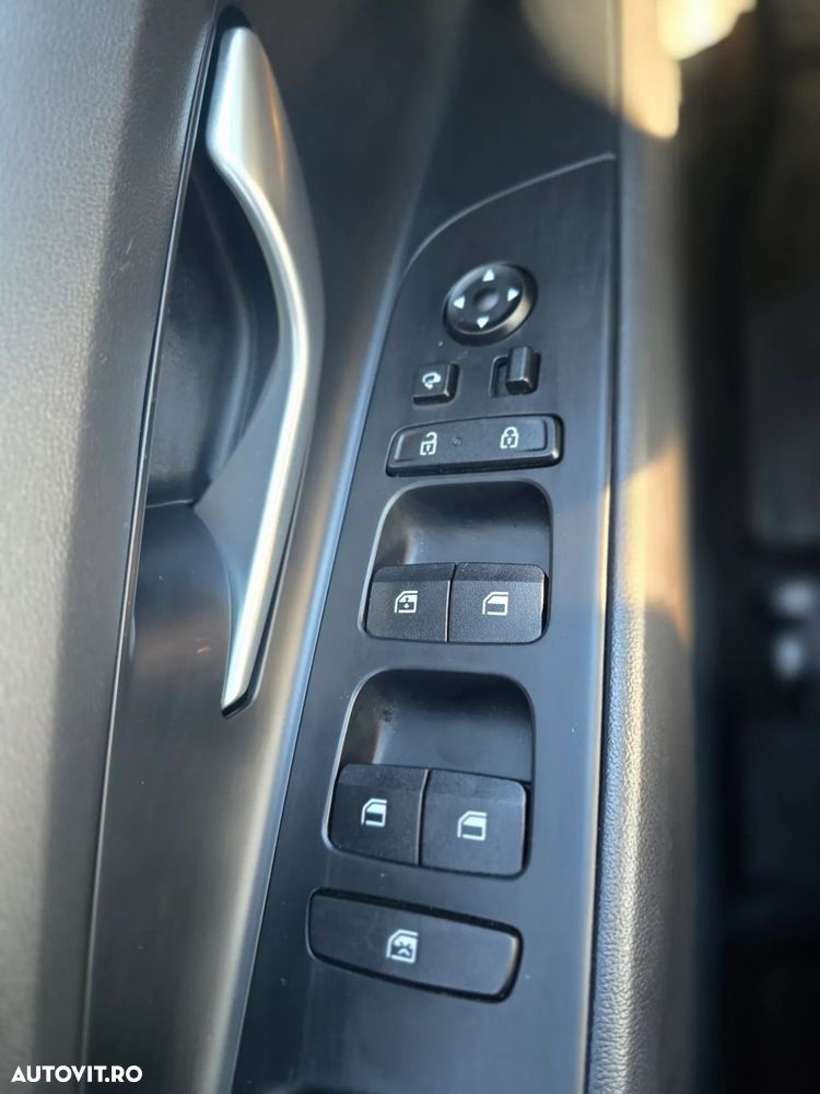 Hyundai Elantra 1.6 l 123 CP CVT Highway - 15