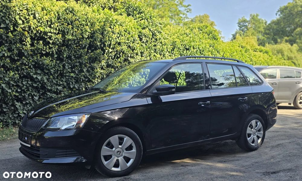 Skoda Fabia - 10