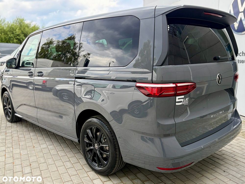 Volkswagen Multivan - 21