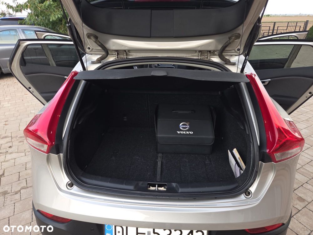 Volvo V40 - 6