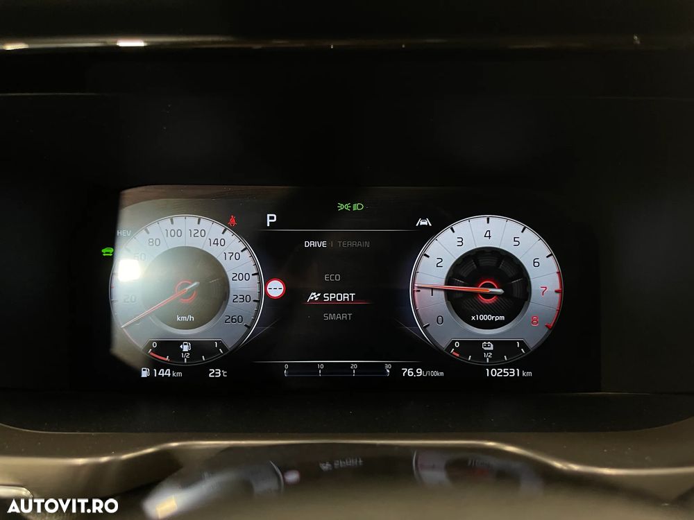 Kia Sorento 1.6 T-GDI PHEV AWD Aut. Platinum - 37