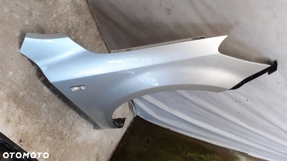 * BŁOTNIK PRAWY PRZÓD PRZEDNI KIA CEED  ORYGINAŁ SREBRNY 9S - 3