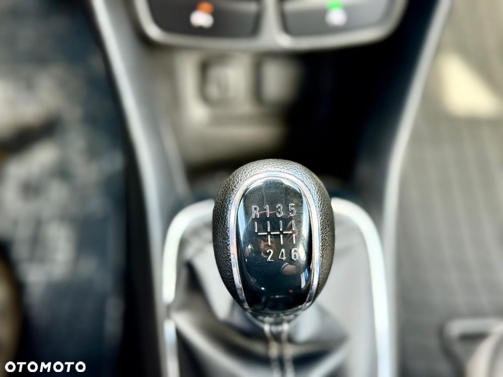 Opel Mokka ver-1-4-turbo-ecoflex-start-stop-color-innovation - 33