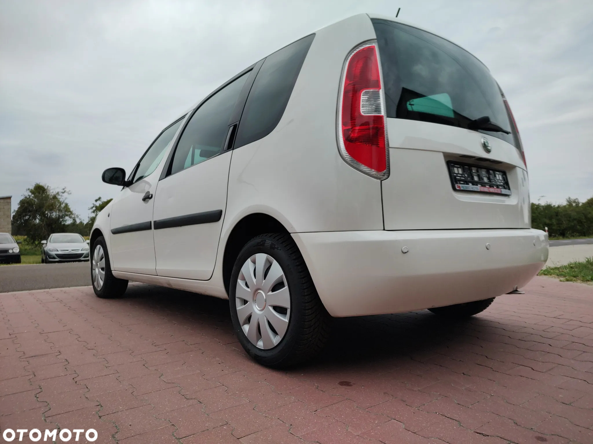 Skoda Roomster 1.2 12V HTP - 9