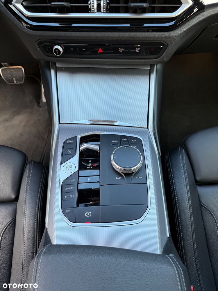 BMW Seria 3 320d xDrive Edition M Sport Shadow - 9