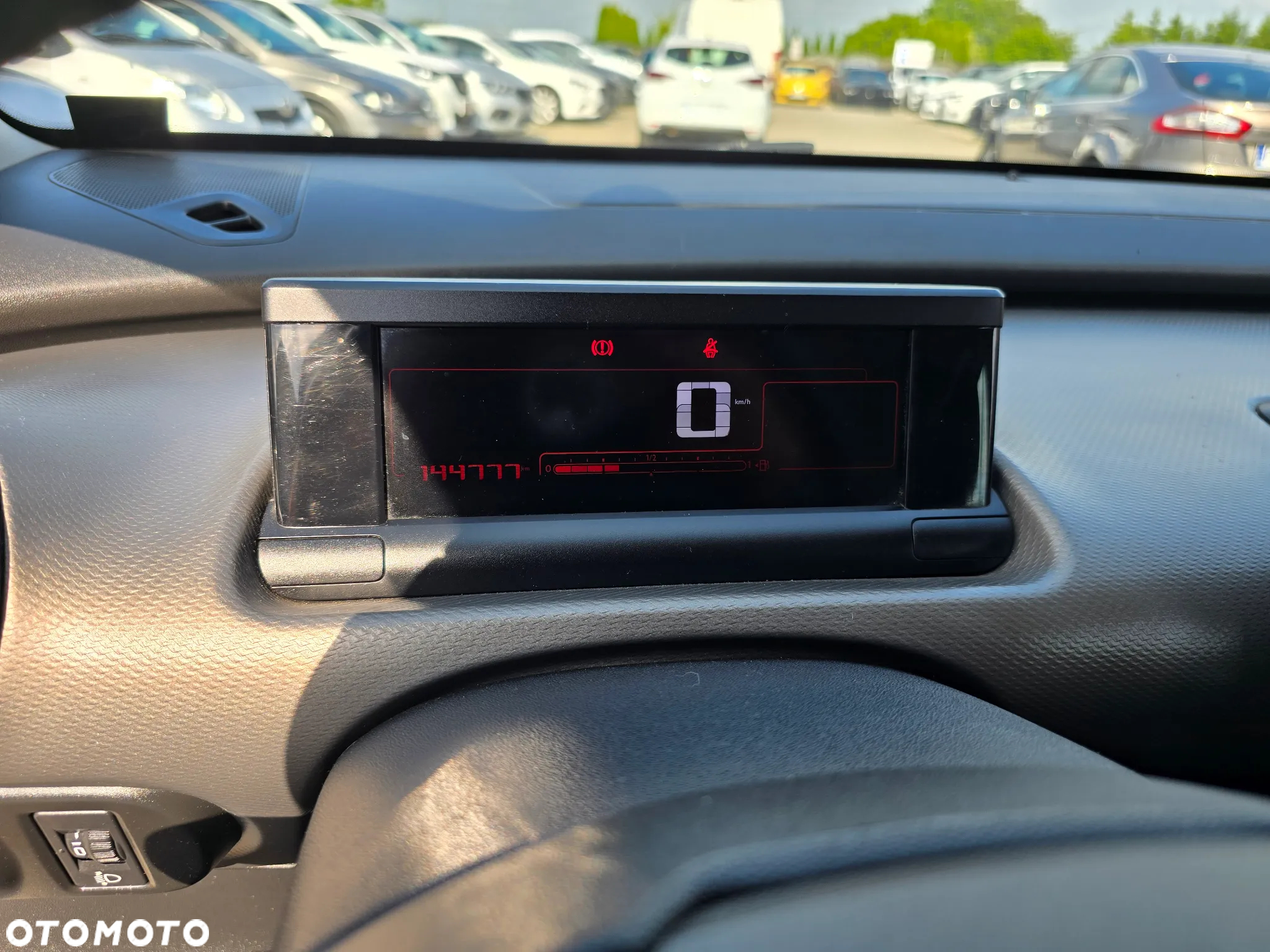 Citroën C4 Cactus - 25