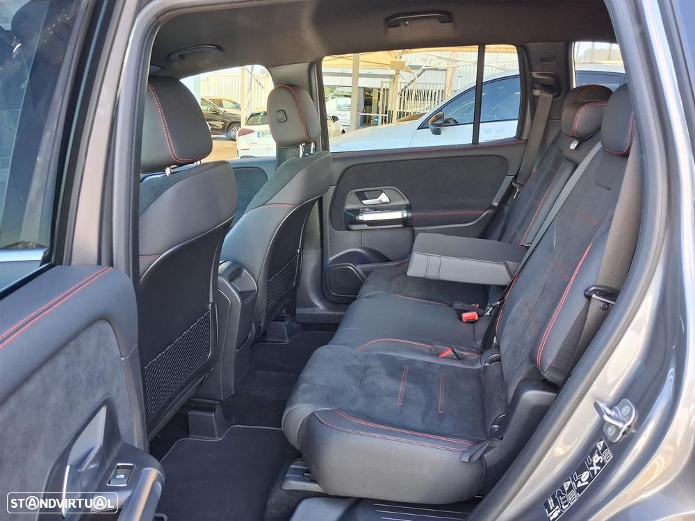 Mercedes-Benz GLB 180 d AMG Line - 13