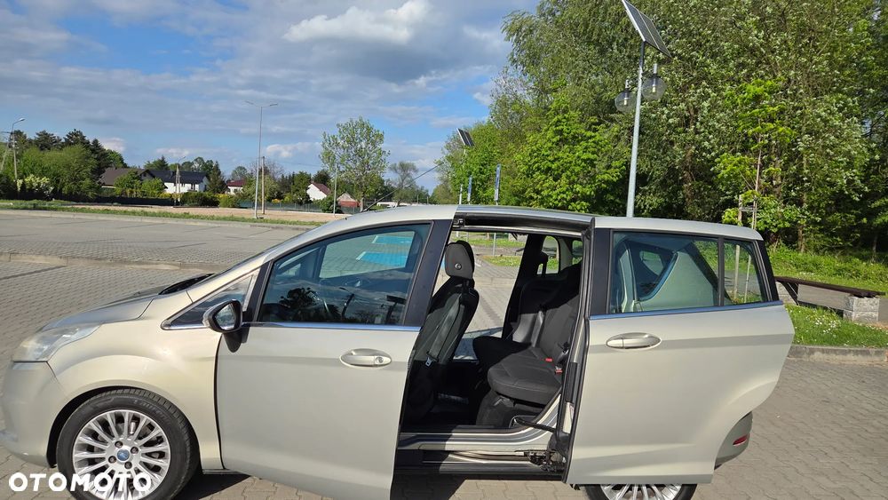 Ford B-MAX - 17