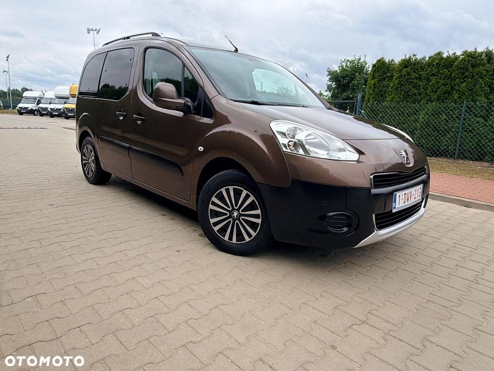 Peugeot Partner 98 VTi Family - 1